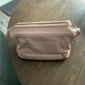 Elegant Pink Woven toilet/Makeup Bag
